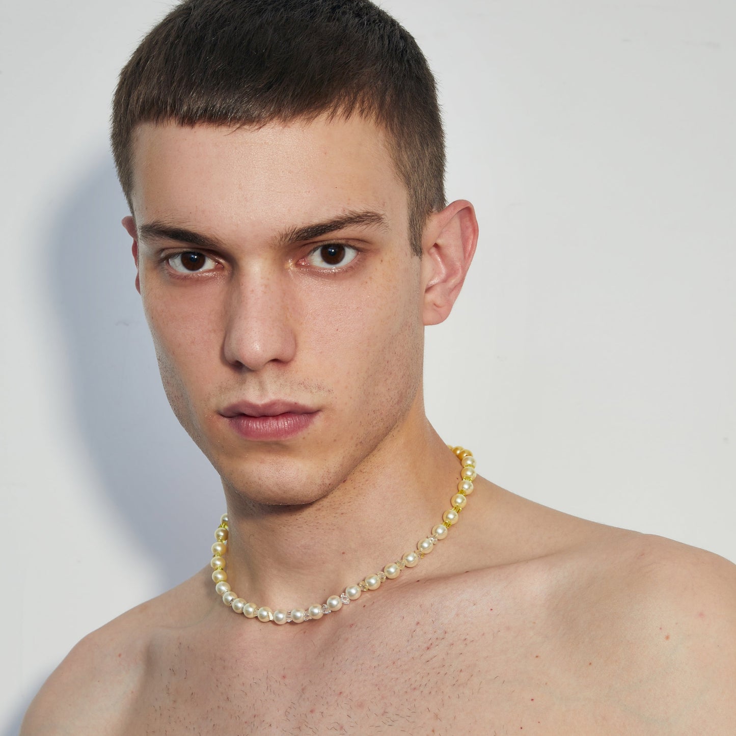 Mermaids Necklace in Jonquil from White